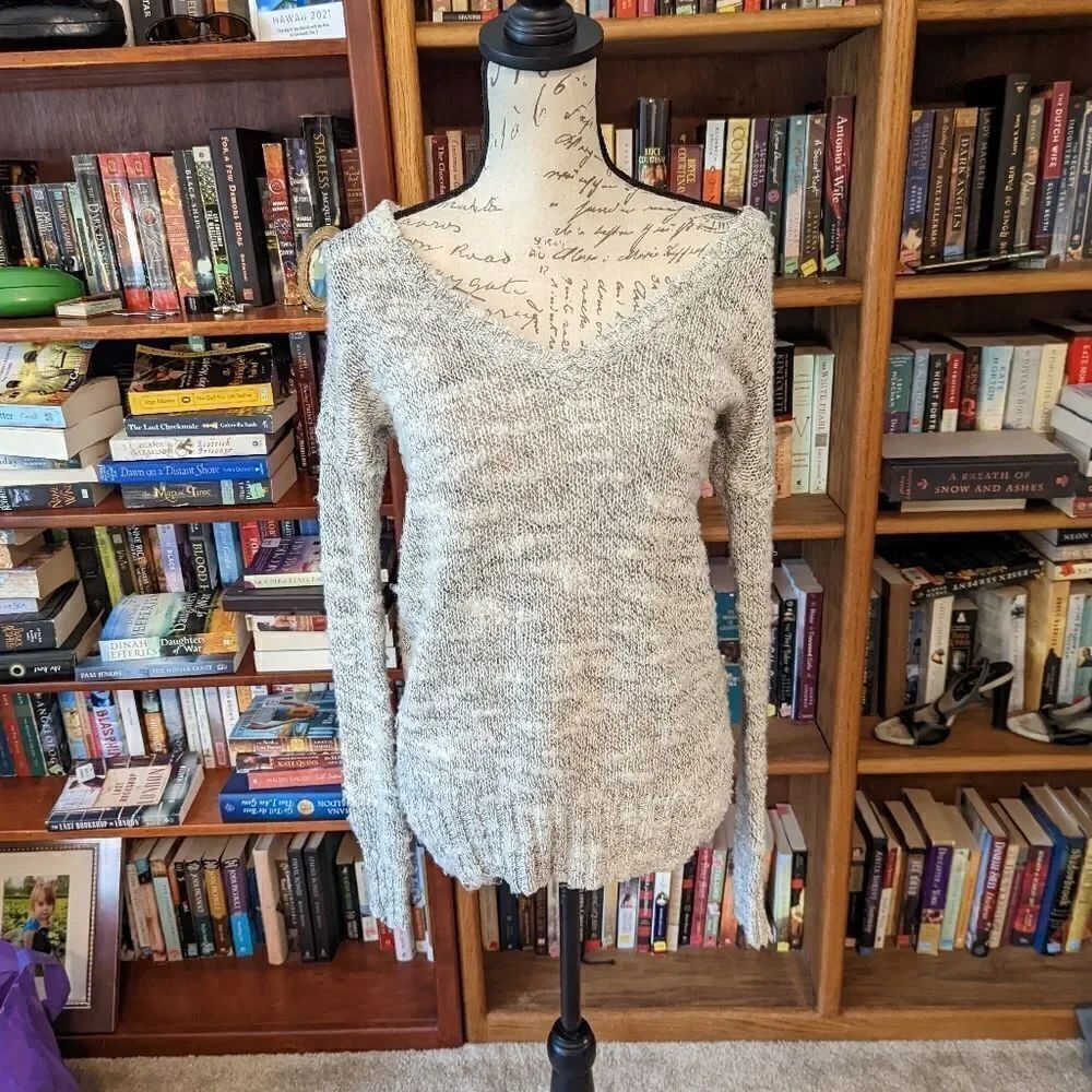 𝅺berretti v neck sweater made in Italy euc size s
